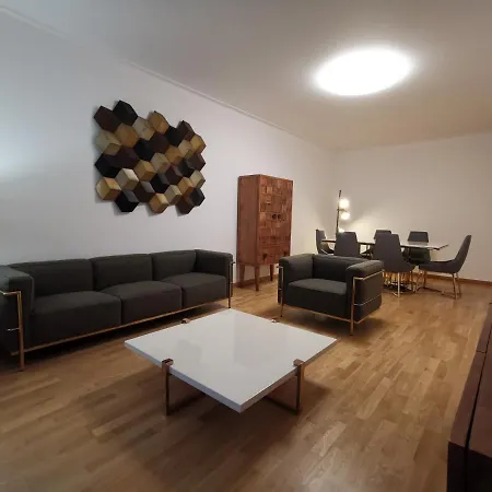 Lisbon Blue Cosy Apartment شقة